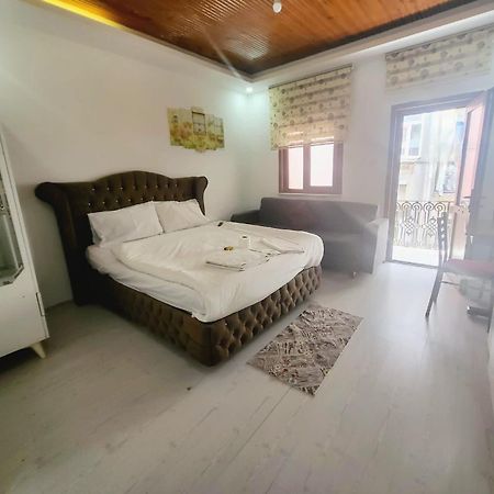 Oerge Suit Apart Hotel Istanbul Exterior photo
